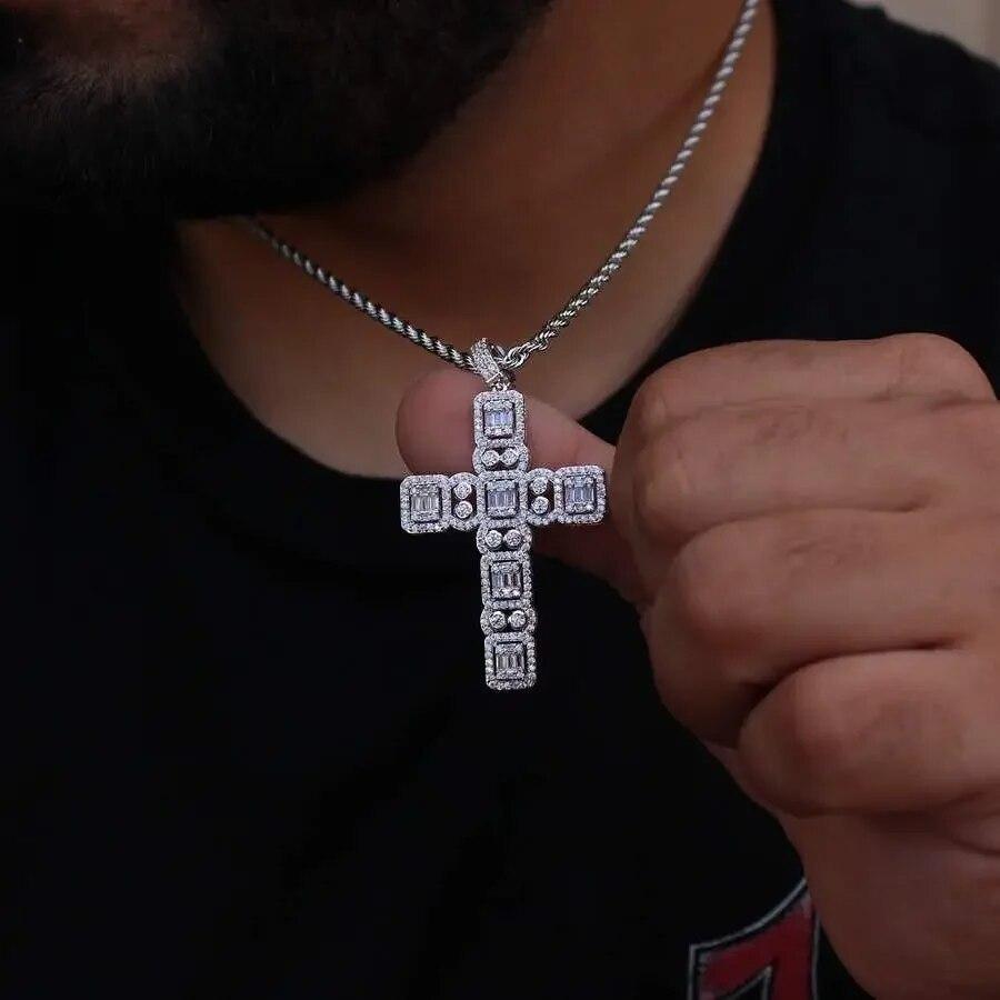 

Arrived Men Jewelry 5A Cubic Zirconia CZ Iced Out Bling Classic Cross Pendant Necklace