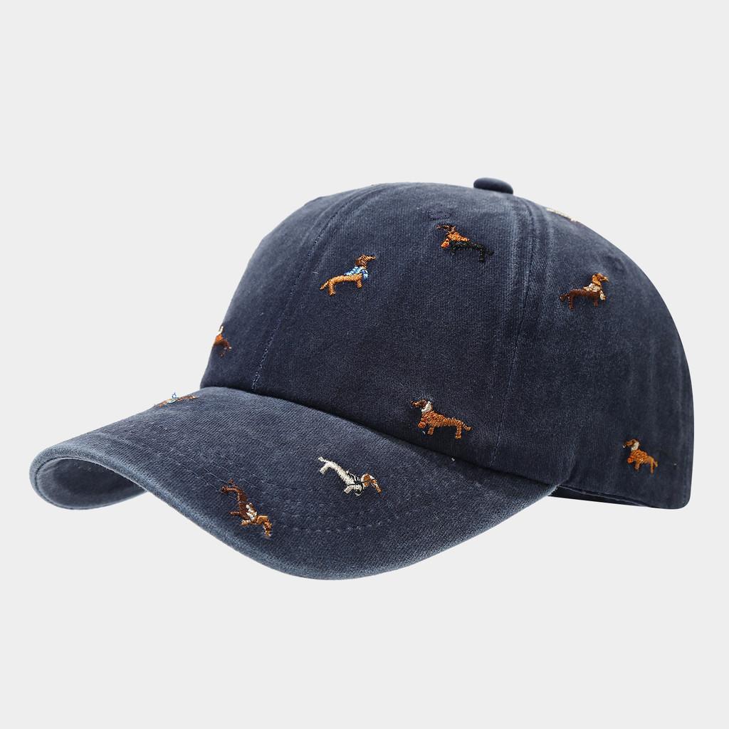 Streetwear Dog Embroidered Baseball Cap With Adjustable Fit For Casual Outdoor Use