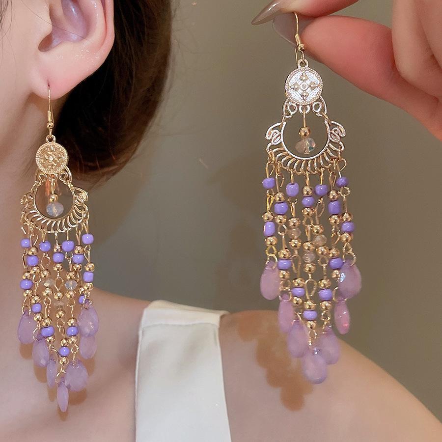 Retro Ethnic Bell Tassel Earrings: Exquisite, Fashionable Dangle Design with Light Luxury Appeal.