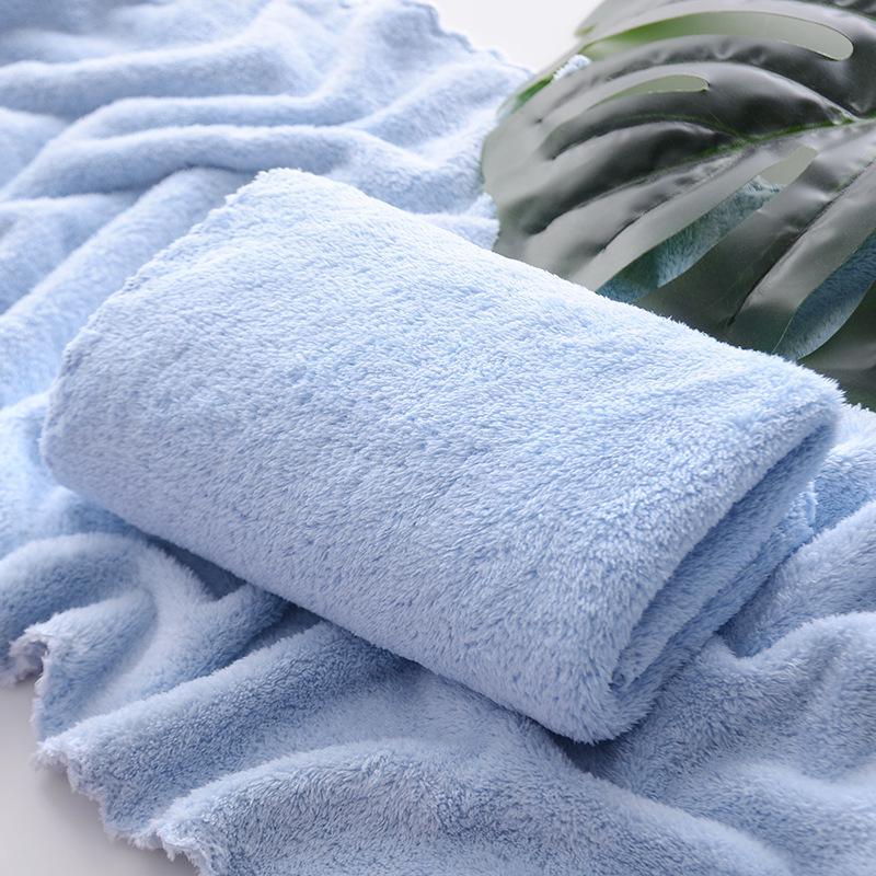 Lace-Trimmed Coral Fleece Square Towel - Absorbent & Soft Cleaning Cloth, 30cm, Ideal for Kitchen, Dishwashing, and Children's Handkerchiefs.