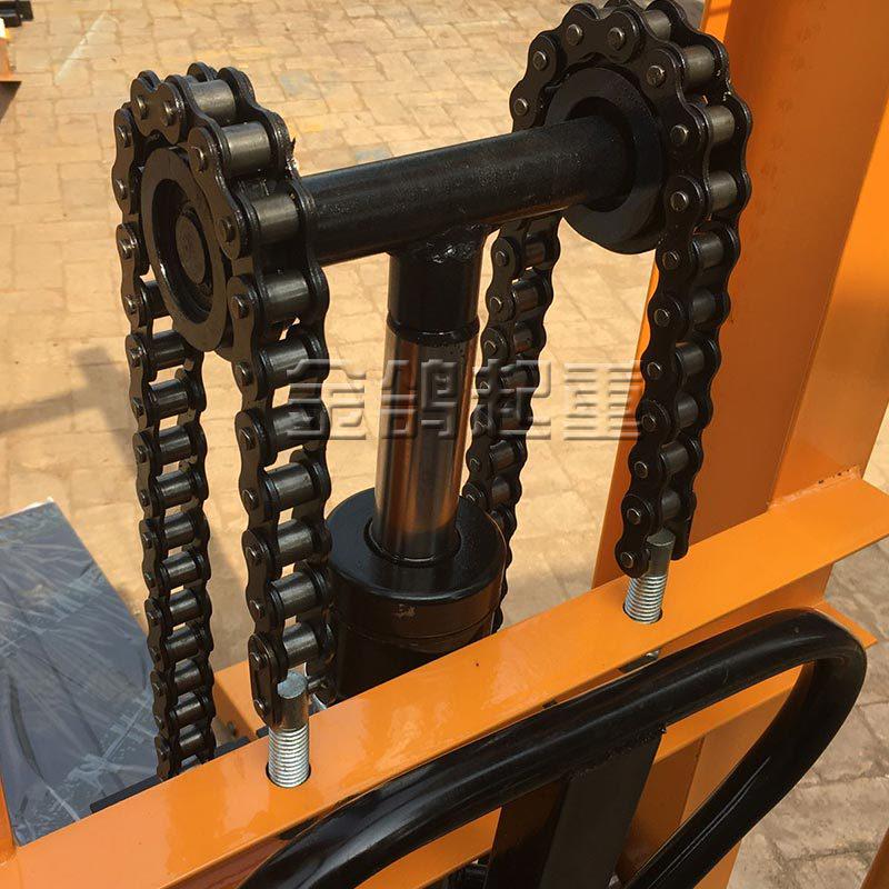 Electric Hydraulic Reach Stacker - 1 Ton Capacity