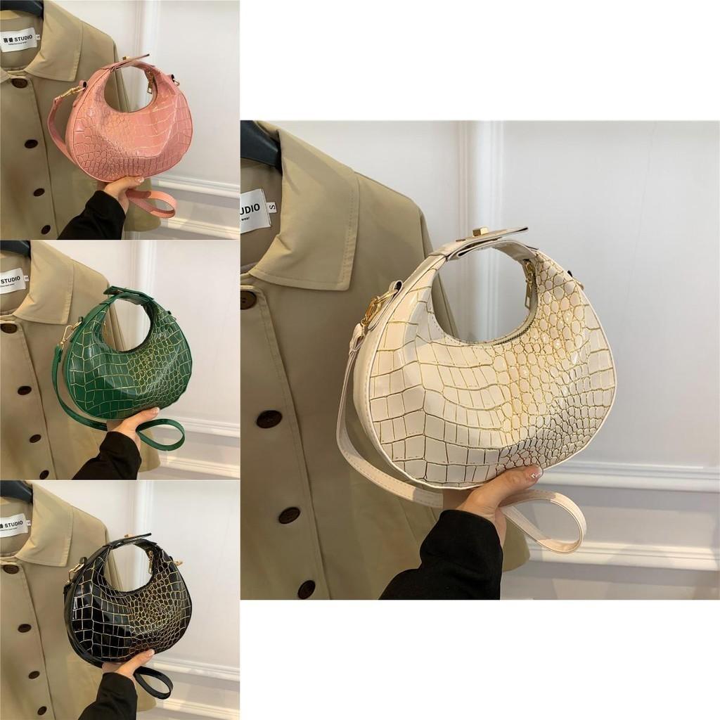 Trendy Retro Women's Crescent Shoulder Bag For Spring 2024 Fashionable Pu Leather