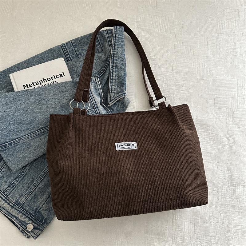 Corduroy bag women's large capacity 2025 new autumn and winter versatile casual shoulder shopping bag commuter tote bag