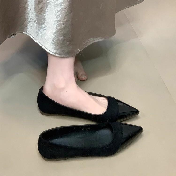 Soft leather version flat shoes French versatile 2025 spring new pointed inner height increase with skirt splicing commuter shoes