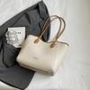 Casual Contrasting Colors Large-capacity Tote Bag Women 2025 New Versatile Commuter Shoulder Underarm Bag Women