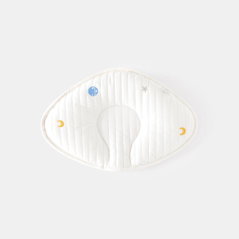 Breathable Newborn Baby Pillow for 0-6 Months - Sweat-Absorbent, Anti-Flat Head Design for All Seasons