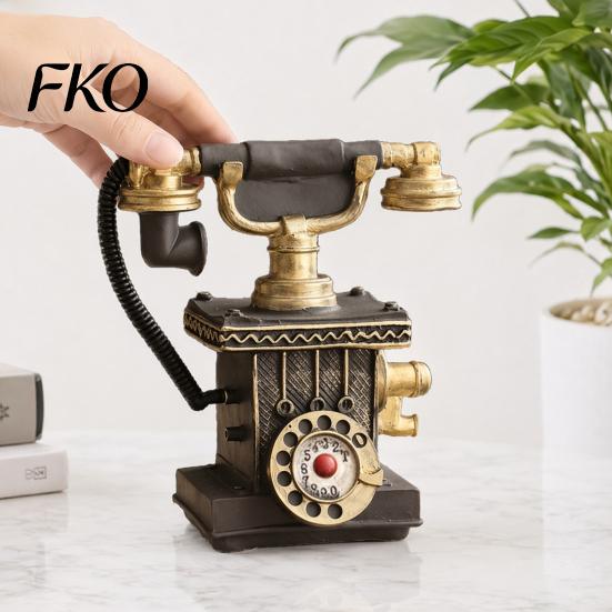Victorian Style Phone Telephone Resin Figurine, Retro Model Statue with Matte Finish, Oxidation-resistant Old-Fashioned Desk Decor for Home