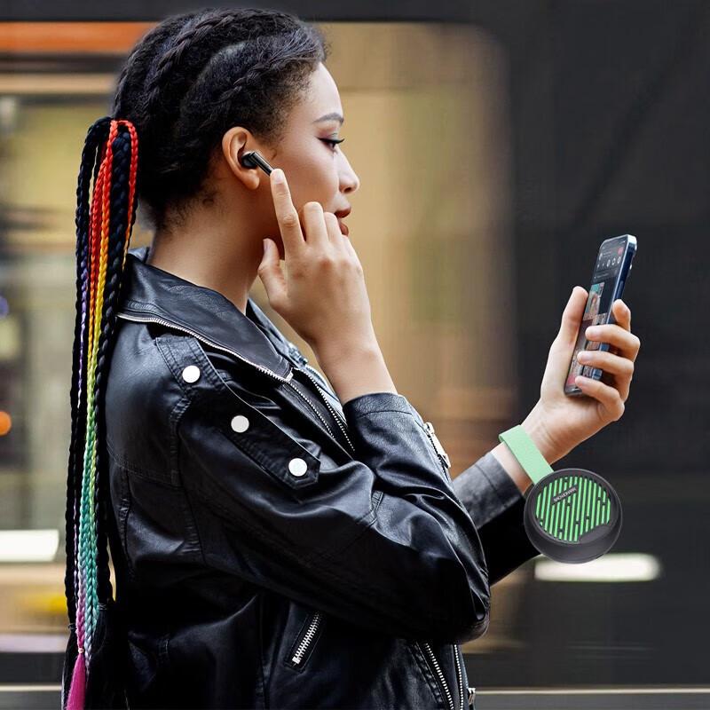 Bach Johann Q7 Cartoon Wireless Bluetooth Speaker