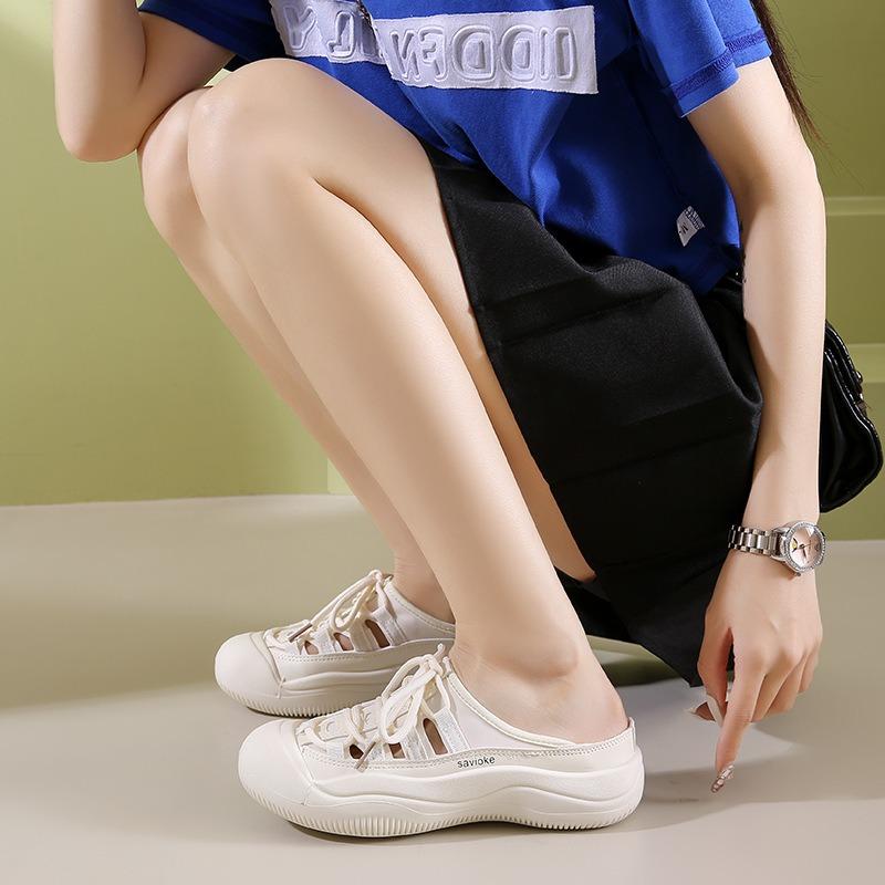 The New Semi-support Shoes for Women Breathable Board Shoes and Casual Shoes Can Increase Height