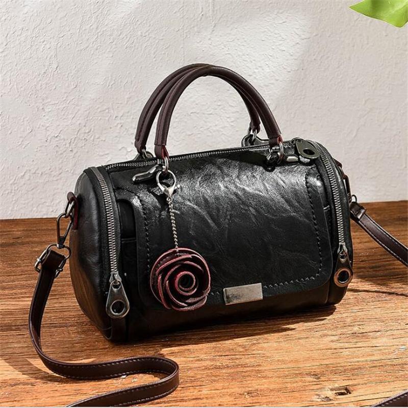 

Маленькая сумка Boston Fashion Pillow Bag Женская сумка Модная сумка через плечо 26x12x17cm чёрный