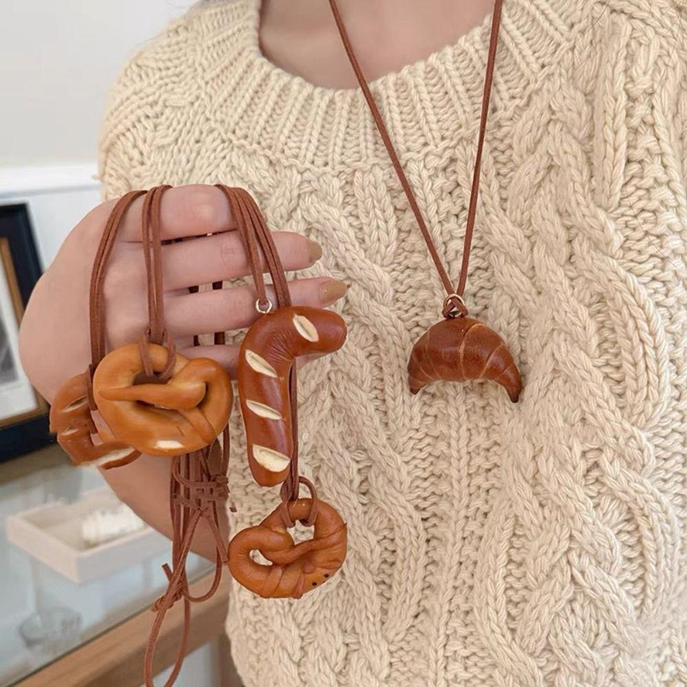 Korean Style Rope Pretzel Key Chain Bagel Croissant Bag Accessory Creative Keyring  Couple