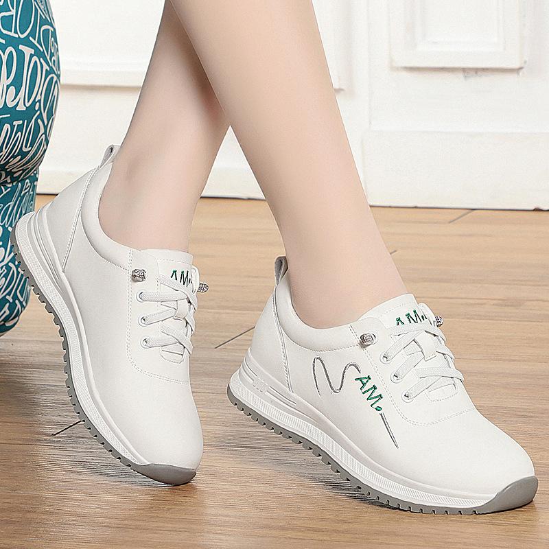 Lettvektssko, Komfortable og ikke-trettende sportshvite sko for kvinner, Reise- og fritidssko for vår og høst, Damesko med myk såle