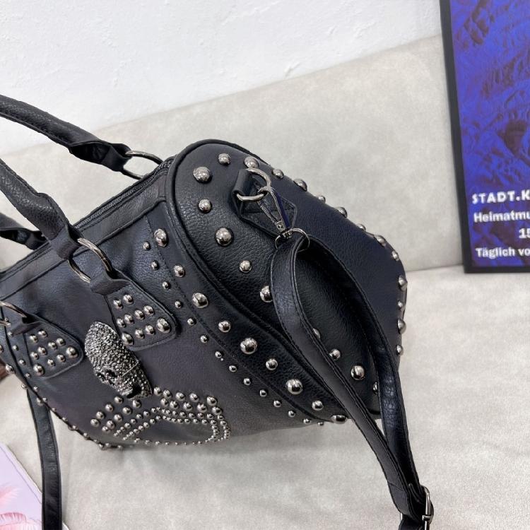 Versatile Shoulder Bag Rivet Messenger Bag for Teen Girl Handbag Crossbody Bag