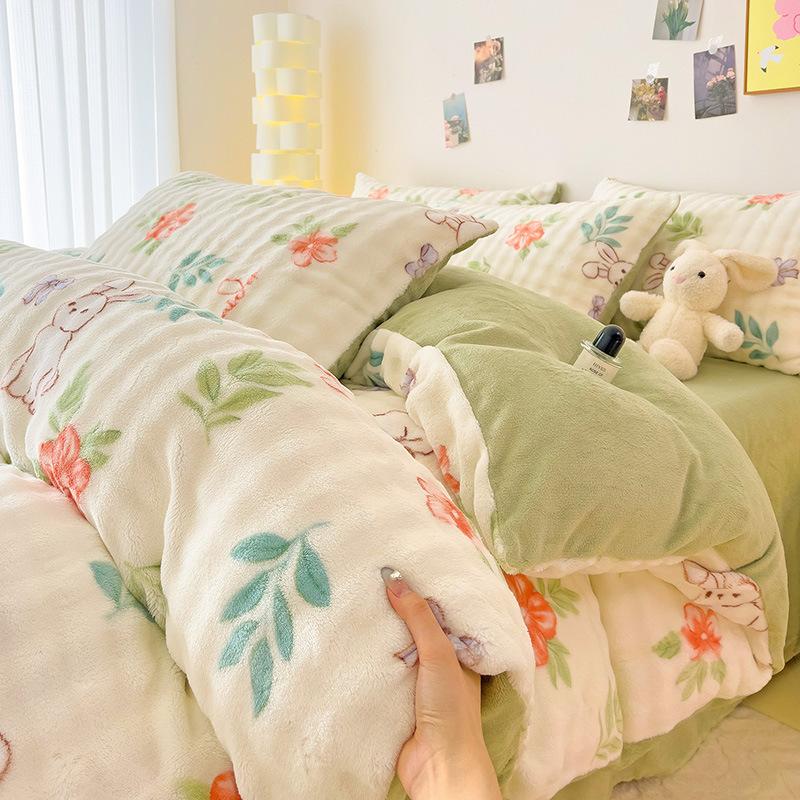 Thickened Milk Fleece Four-Piece Set, Milk Fleece Coral Fleece Bed Sheet Quilt Cover Double-Sided Flannel Bed Three-Piece Set