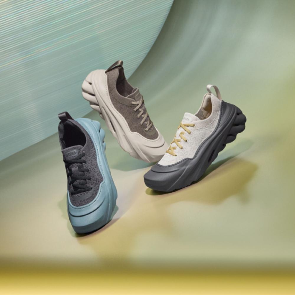 Crocs Eco Surge Sandal Slipper Clogs Daily Classic 210079 3yo