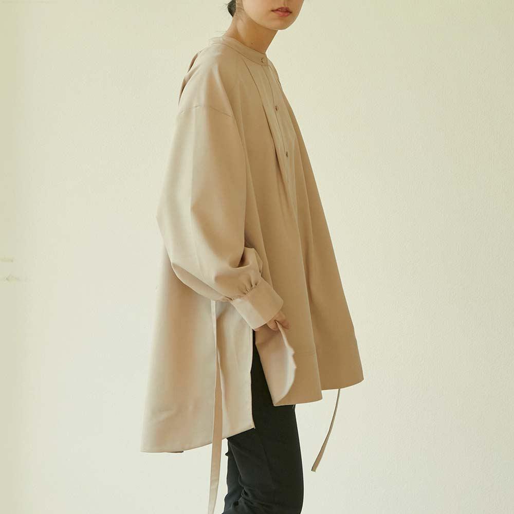 Nová japonská dámská volná ležérní nadměrná košile pro jaro a podzim, středně dlouhá, s bočním rozparkem, základní top