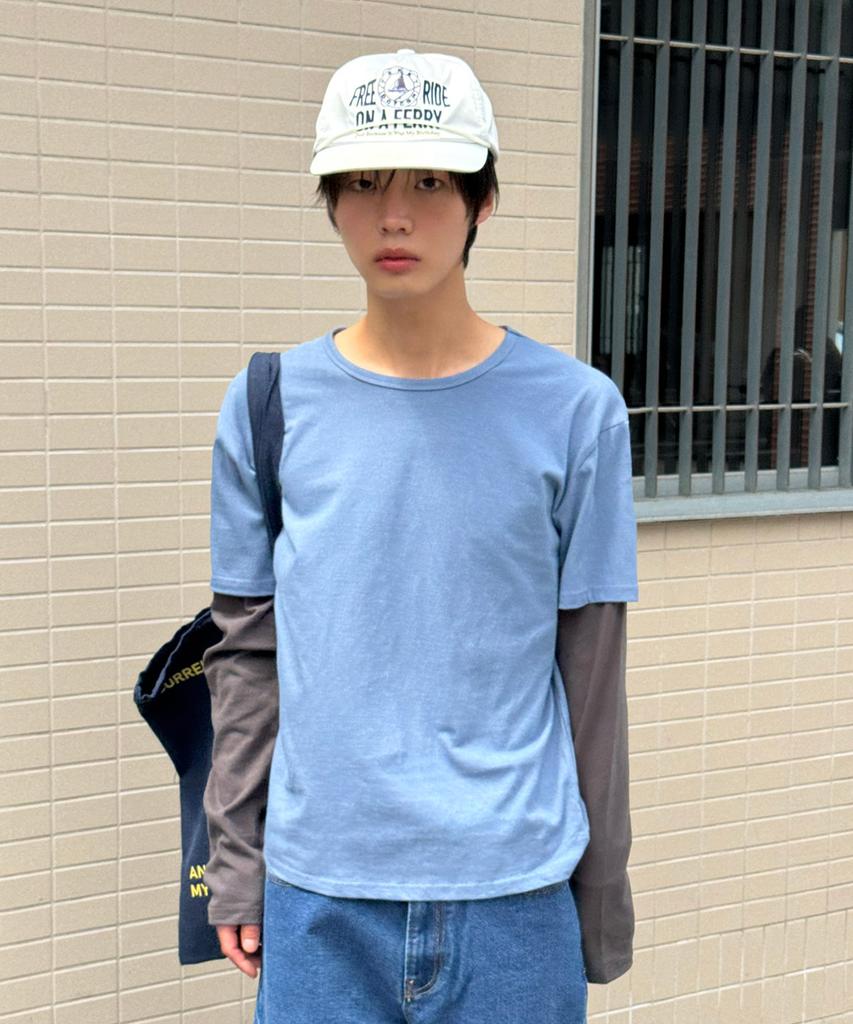 SIGNATURE Border Sleeve Layered Long Sleeve T-Shirt [Blue]