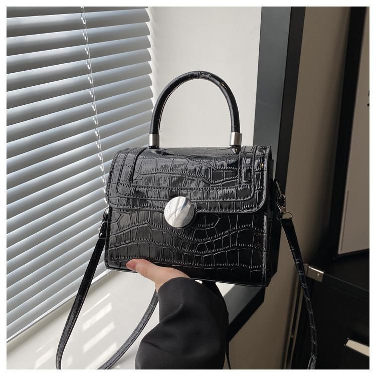 Chic Korean Style Lock Closure Fashionable Casual Womens Bag Trendy For Spring 2024
