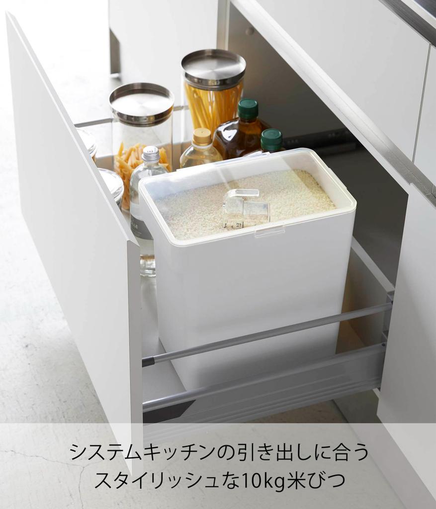 Yamazaki Jitsugyo Airtight Rice Bottle 10kg with Measuring Cup White Tower Moisture 5423 Approx. W30.7XD19.7XH31.2cm Anti-Oxidation