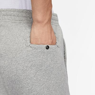 Nike Club Solid Color Logo Print Fleece Lined Straight Fit Knitted Swe