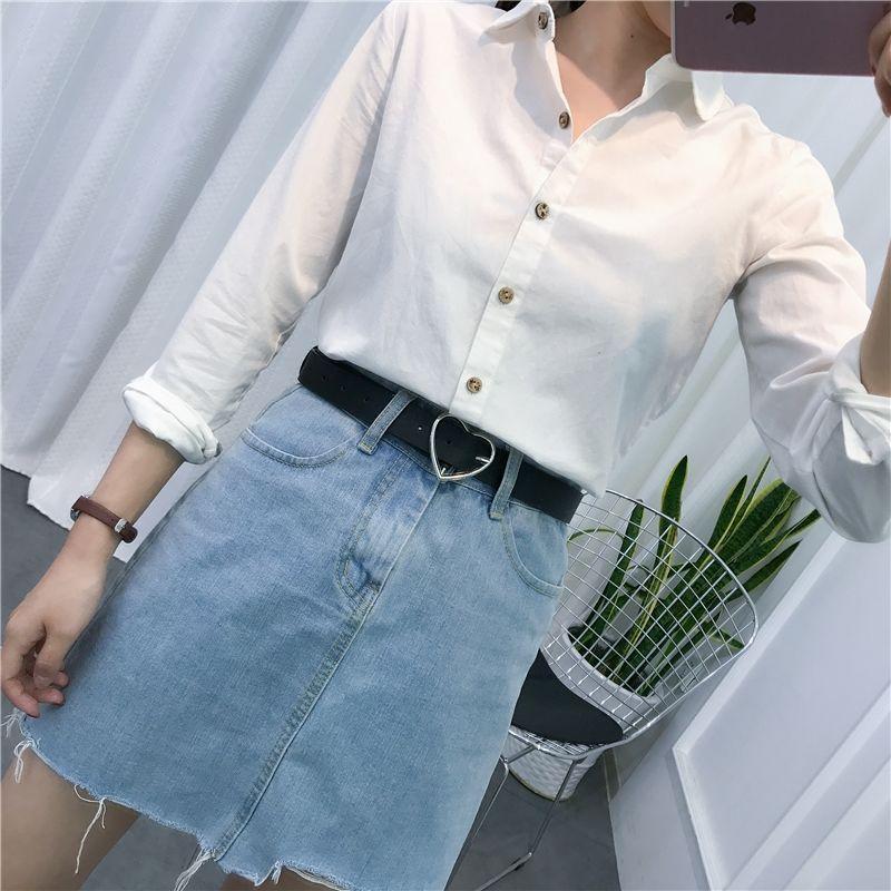 Sleek Womens Belt In Black With Various Stylish Buckles Ideal For Fashion Forward Youth