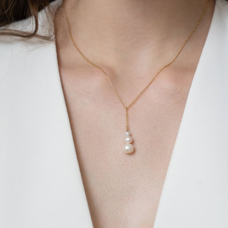 Dawn of Me Crescendo Pearl Drop Necklace