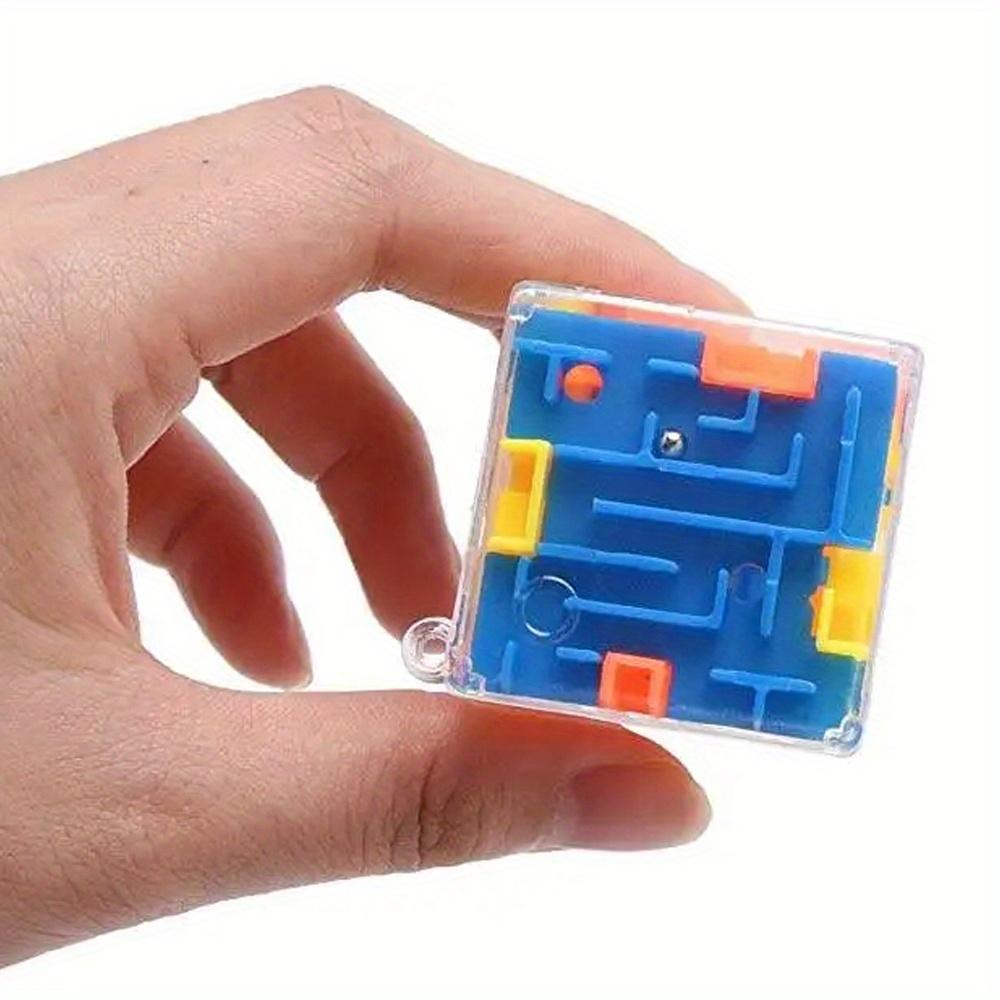 4pcs 3D Maze Kids Puzzle Toy Mini Rolling Ball Hand Game Brain Teasers Toys Children Educational Decompression Toys Novelty Toy