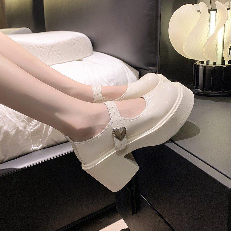 Round head versatile height-increasing platform small leather shoes women's spring and autumn skirt 2025 new French Mary Jane shallow mouth