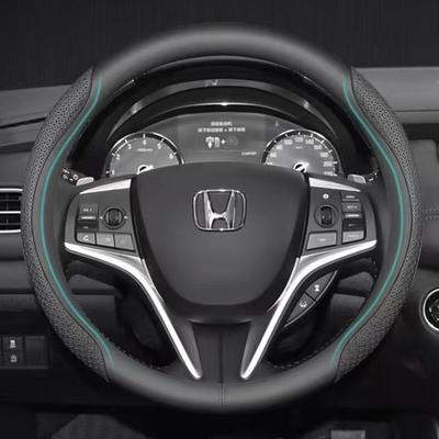 Accesorii pentru interiorul mașinii – Mânere şi huse pentru volan