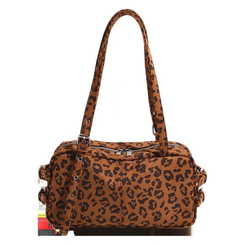 Niche retro pillow bag large-capacity handbag women's high-end underarm bag versatile shoulder messenger bag