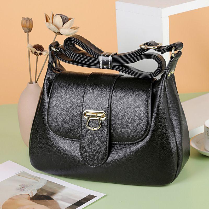 

One Shoulder Soft Leather Fashion Large Capacity Ladies Bag Black