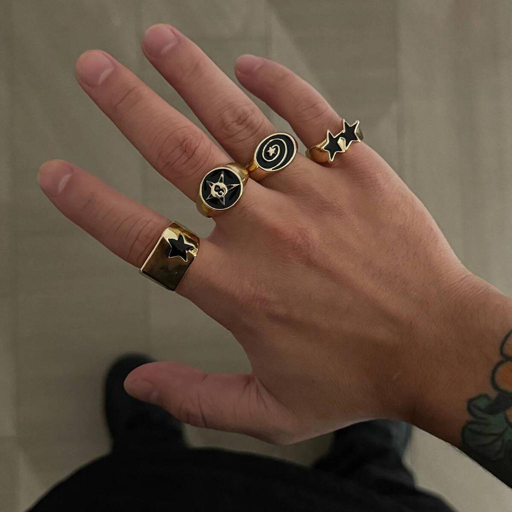 Salircon 4Pcs/Set Punk Five-Pointed Star Wide Rings for Men Hip Hop Gold Color Geometric Thick Opening Finger Rings Jewelry Gift