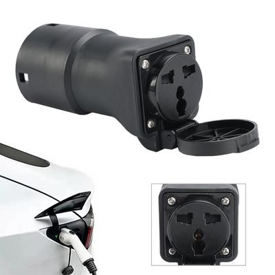 Accesorios para la electrónica del coche – Cables, adaptadores y enchufes
