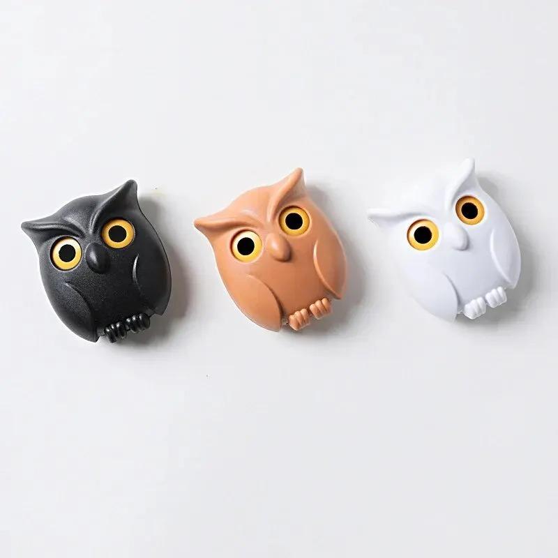 1 Piece Owl Magnetic Key Hook Refrigerator Sticker No Punching Entrance Hall Sticky Hook Door Wall Mounted Key Ring Behind The Door
