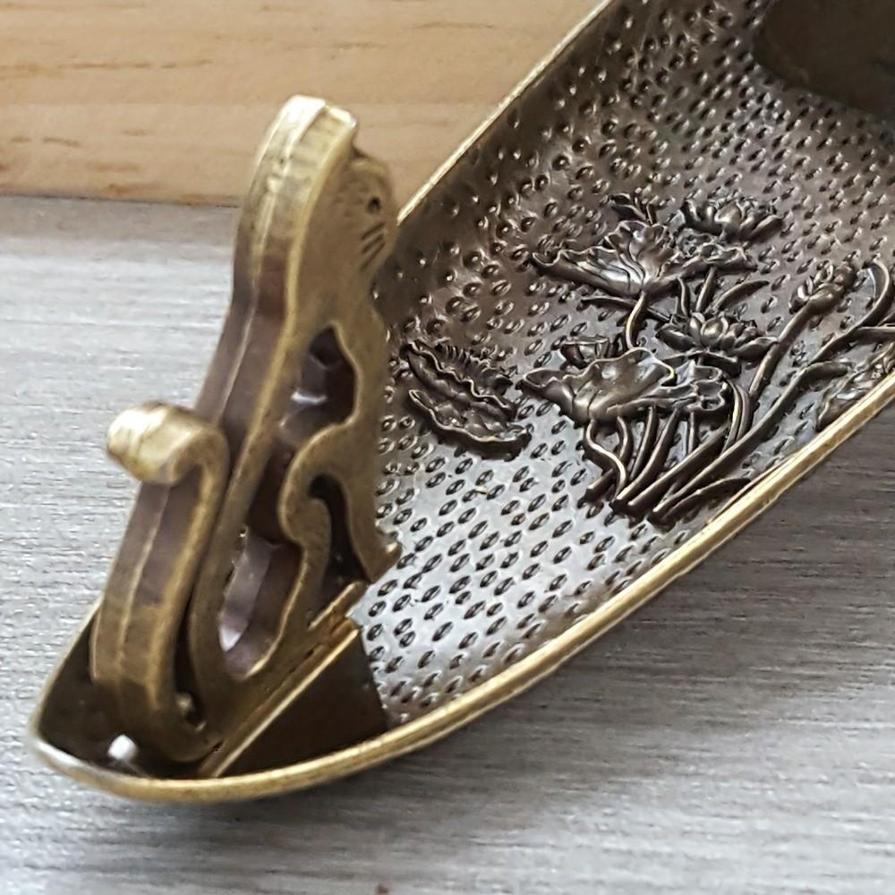Traditional Cat Whispers Incense Tray Metal Incense Holder Creative Incense Censer Spa Salon Use