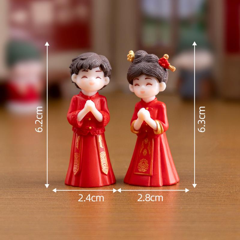 2Pcs/Pair Cute Chinese Wedding Lovers Ornaments Sweet Miniature Couple Figurines Fairy Garden Decor Home Wedding Ornament