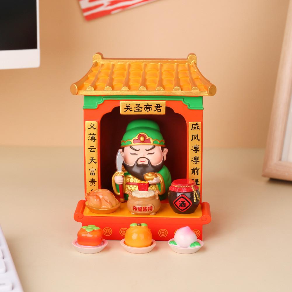Resin God Statue Gift For Office Home Decor With Wealth God Figurine For Celebrations And Gifts