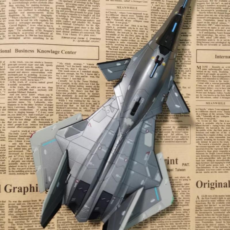 Hukua Model 1/144 Scale Baidi Aerospace Fighter Assembly Kit South Gate Plan Military Aircraft Collectible Desktop Display