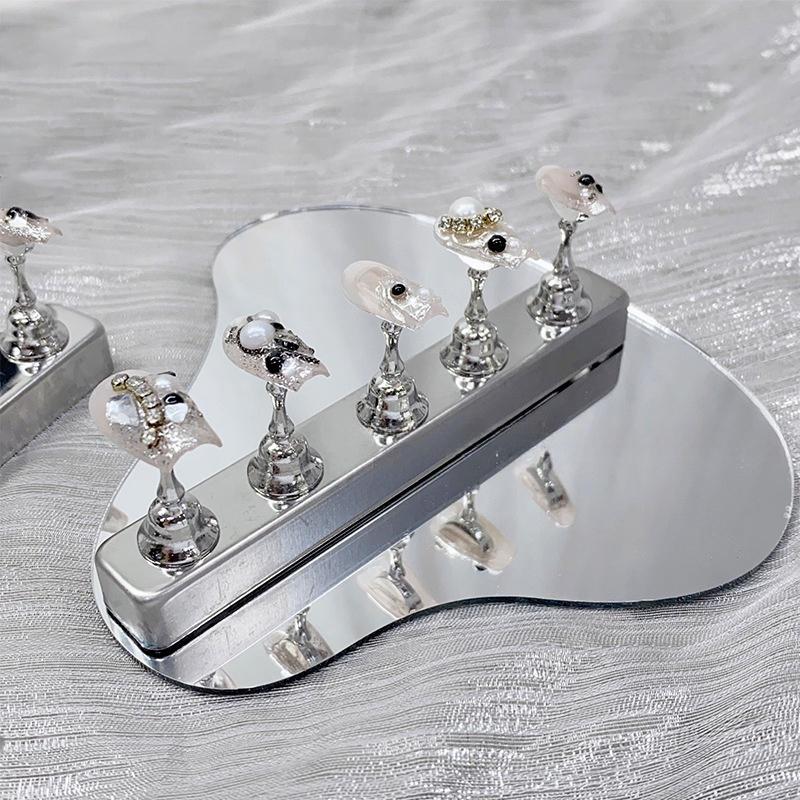 Nail Art Practice Holder Base Sliver Strong Magnetic Metal Stand Manicure Tool Nail Accessories Salon Diy Nail Stand Tool
