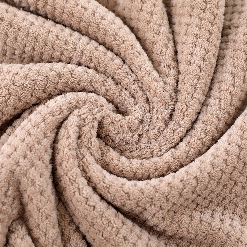Merbau Coral Fleece Bath Towel Set - Includes 3 Thick, Soft, Quick-Drying Towels; Softer Than Cotton, Perfect for Beach or Bath.