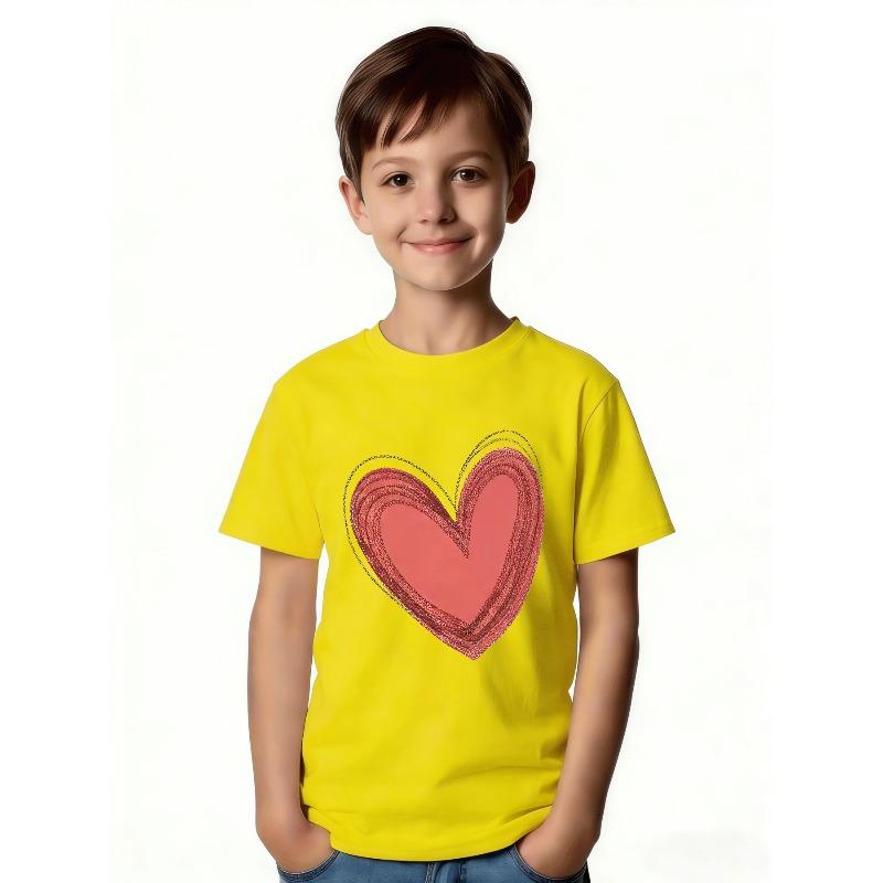 European sizes Fashionable Girls' T-Shirt with Large Heart Pattern | Eye-catching Pink Heart with silvery Outline, Ideal for Summer Casual Wear