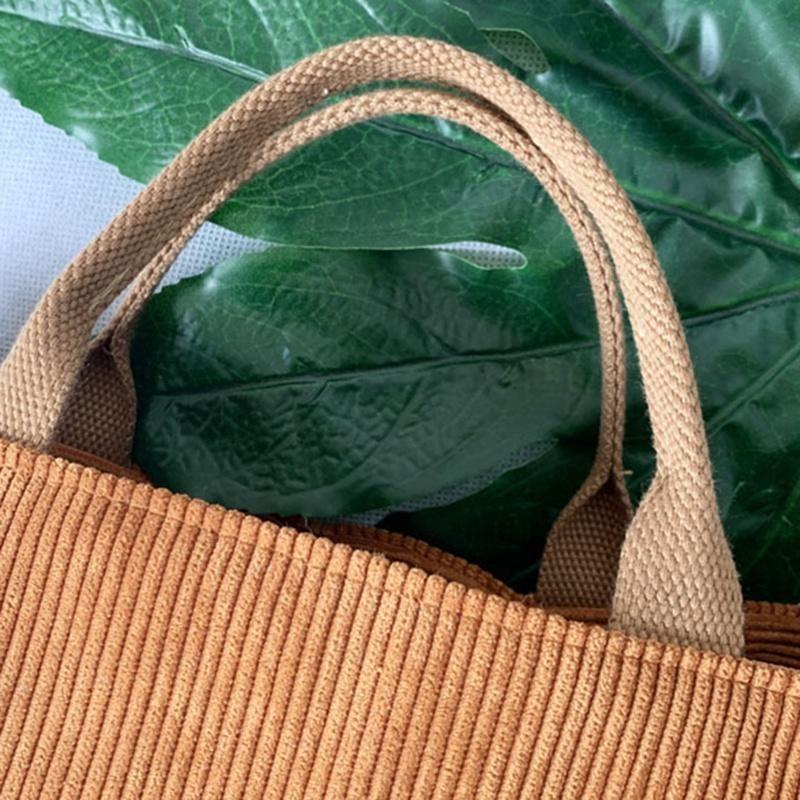 Модная женская тканевая сумка на плечо — фото 9