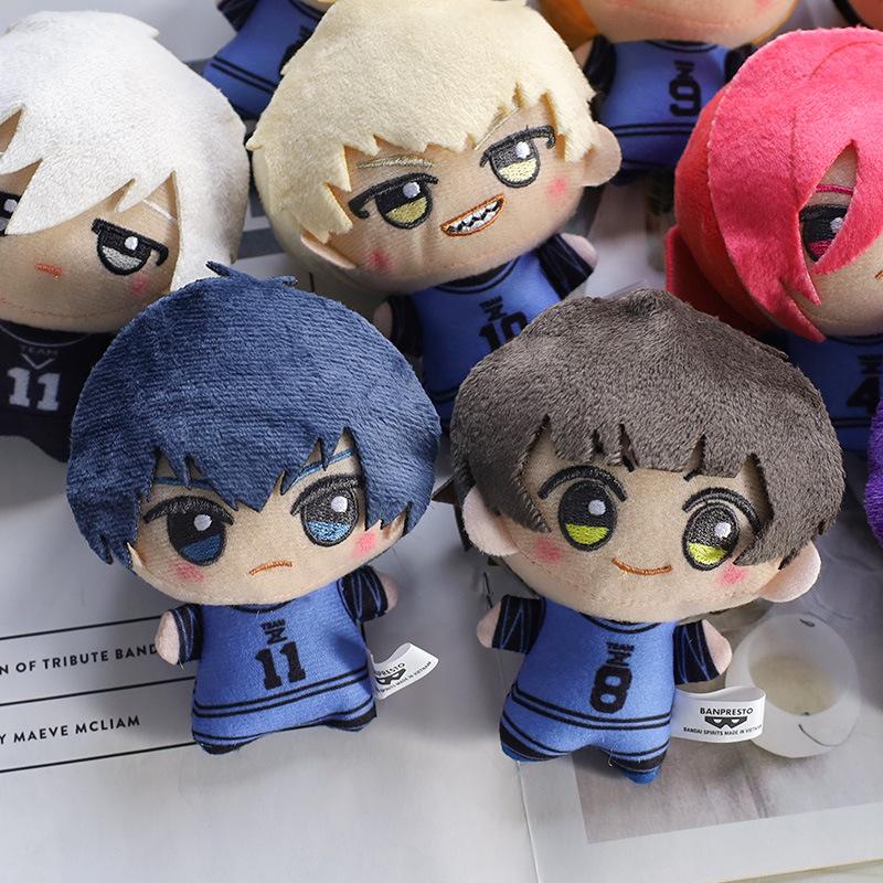 10cm Nowy Błękitny Zamek Pluszowy Wisiorek Breloczek Yoichi Isagi Nagi Seishiro Mikage Reo Rin Itoshi Itoshi Sae Figurka Akcji Zabawka Torba Prezent