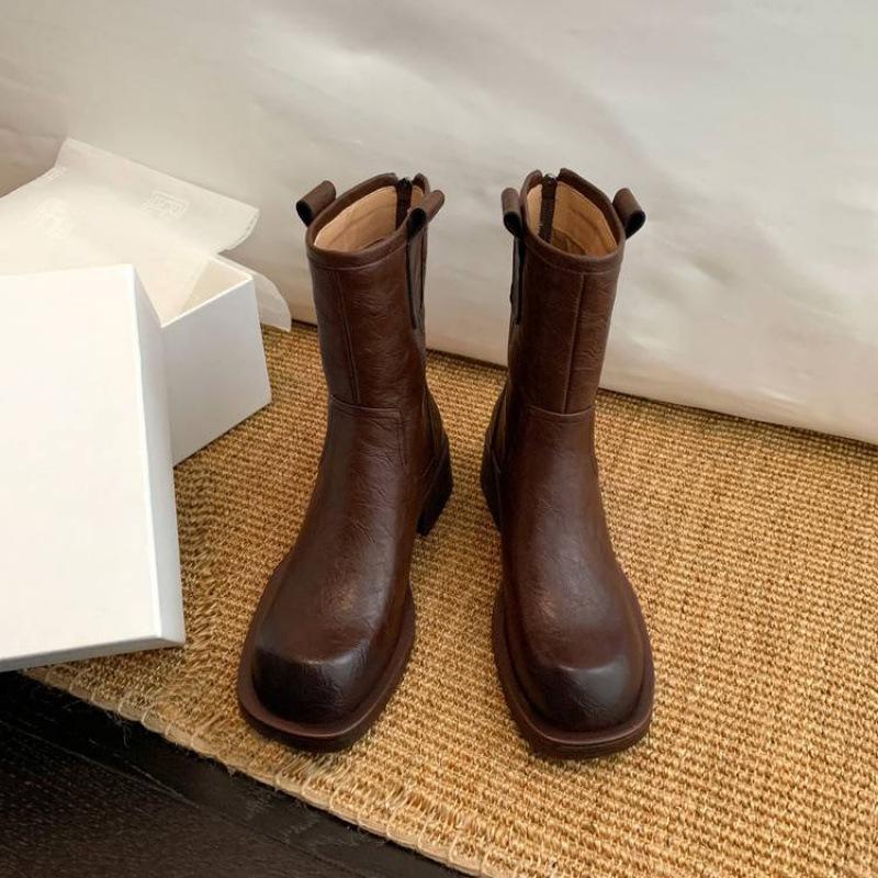 Autumn and winter versatile leather large size women's boots solid color medium heel round head new cowhide knight boots new medium boots women