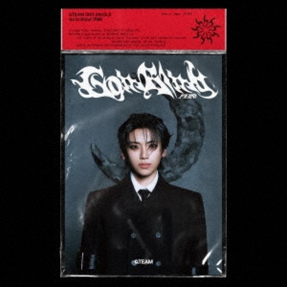 

Team Go In blInd Moon Wolf [cd+photo Book+photo Card] Member Solo Jacket Edition Yuma