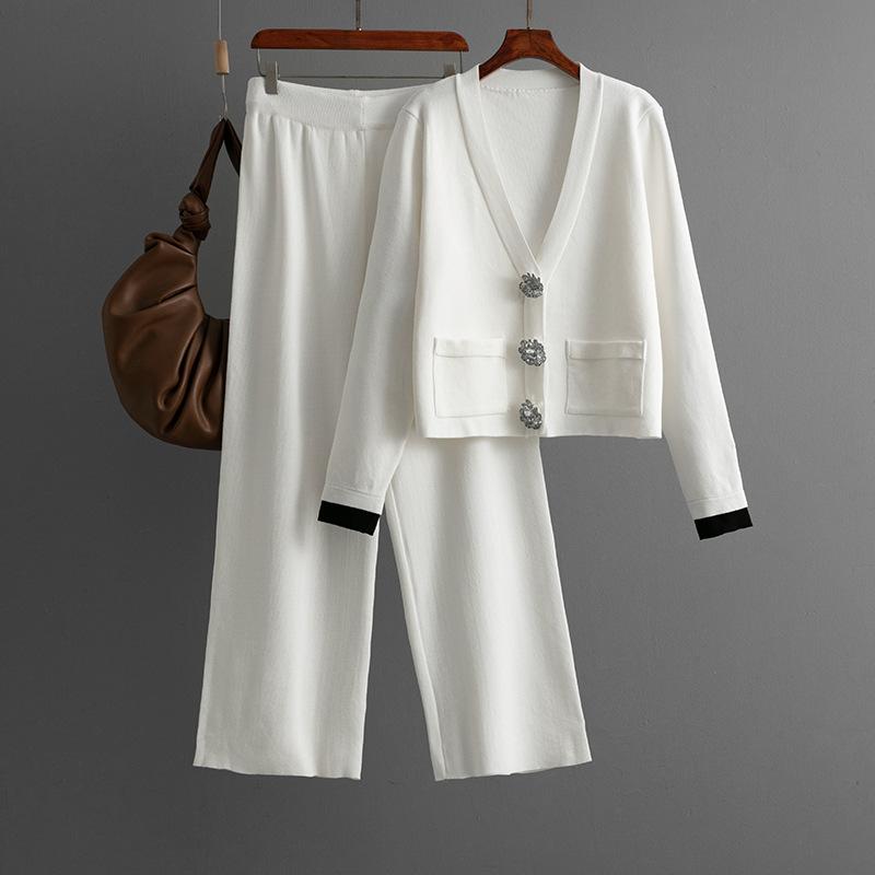 

Autumn And Winter Fashion Set Women s Fragrant Knitted Cardigan Top Casual Wide Leg Pants Two Piece Set OneSize білий