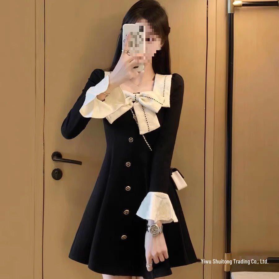 2025 Retro Slimming Waist Little Black Dress for Women