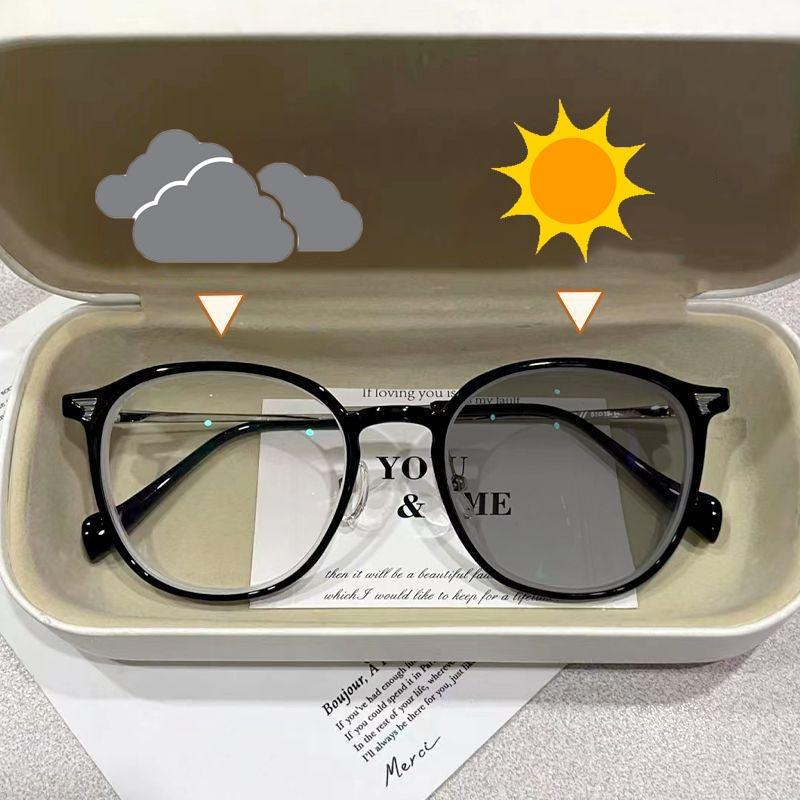 New Trendy Photochromic Myopia Glasses Luxury Designer Anti Blue Light Eyeglasses Women Men Color Changing Minus Sight Glasses