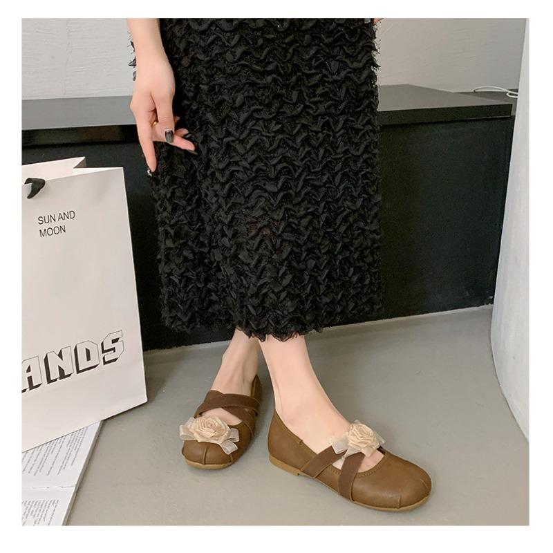 Hot Selling Ballerinas Woman 2025 Sneakers Korean Shoes All-Match Shallow Mouth Female Footwear Ballet Modis New Summer Retro