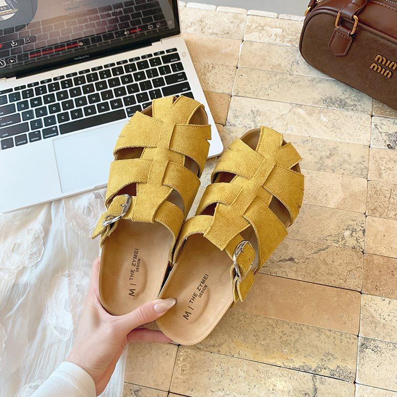 Fashion Female Shoes Cover Toe Ladies' Slippers Luxury Slides Platform 2025 Designer Retro Slippers Casual Cover Toe Shoes Slides Sliper